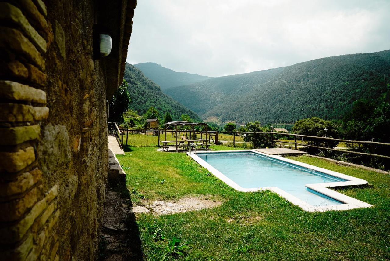 Cases Altes De Posada Navés 外观 照片